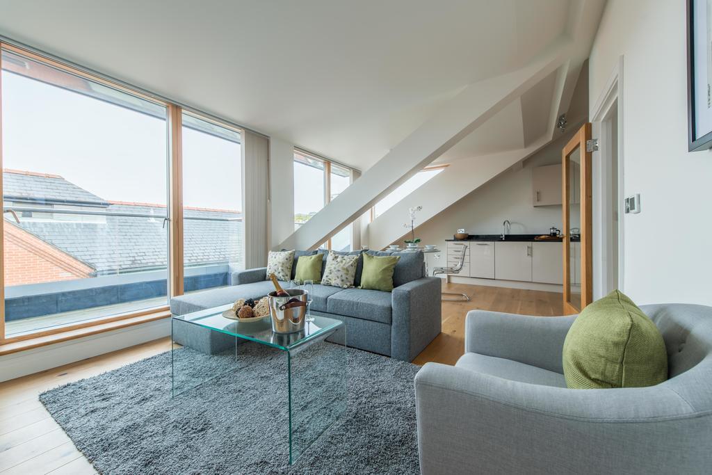 Hampden Apartments - The Elizabeth Windsor Buitenkant foto